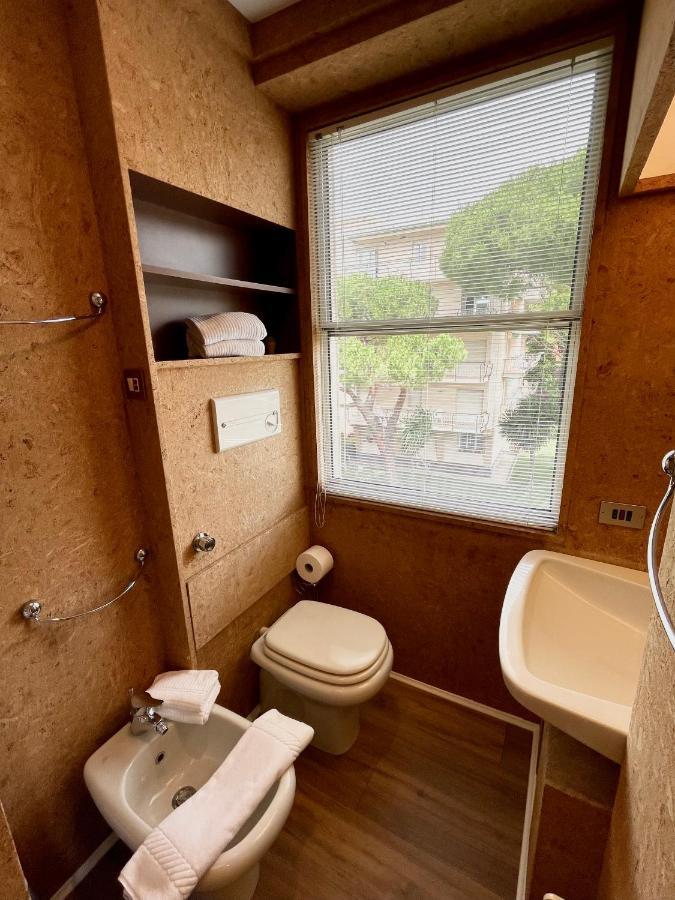 Ferienwohnung Casa Vacanze Il Veliero Bordighera Exterior foto